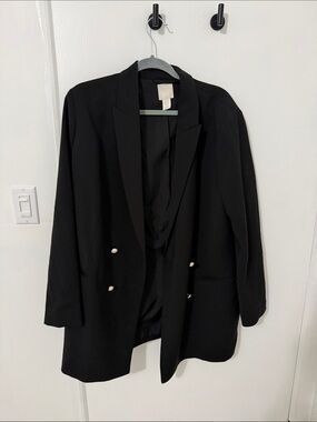 H&M Black Double-Breasted Blazer with Decorative Buttons